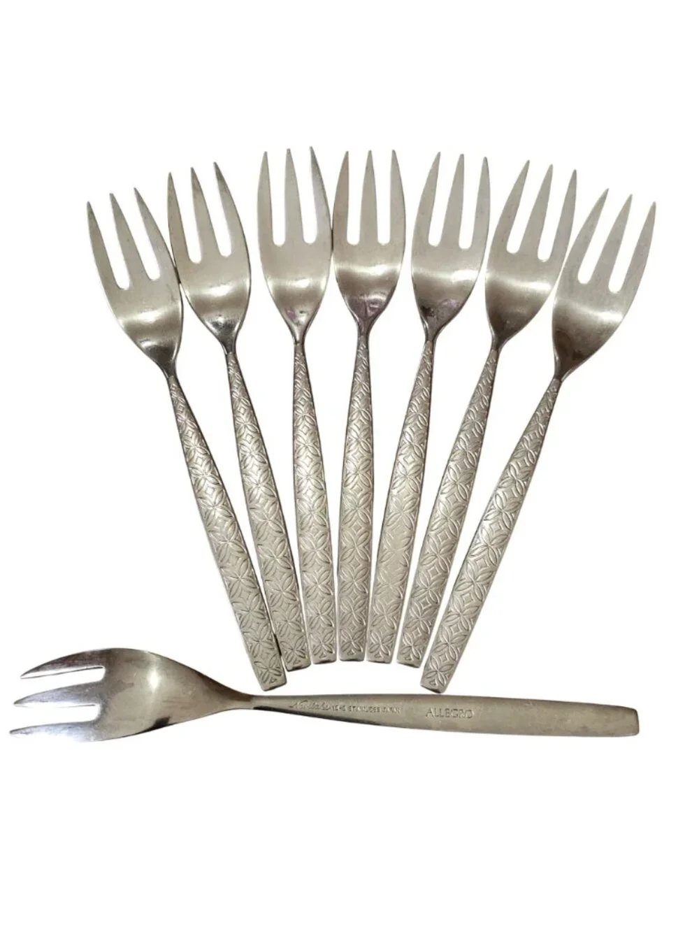 Noritake allegro flatware